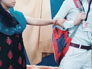 Teacher Ne Studen Ko Sex Ke Bare Me Nhi Bataya Student Ne Khud Teacher Ke Sath Sex Kiya free video